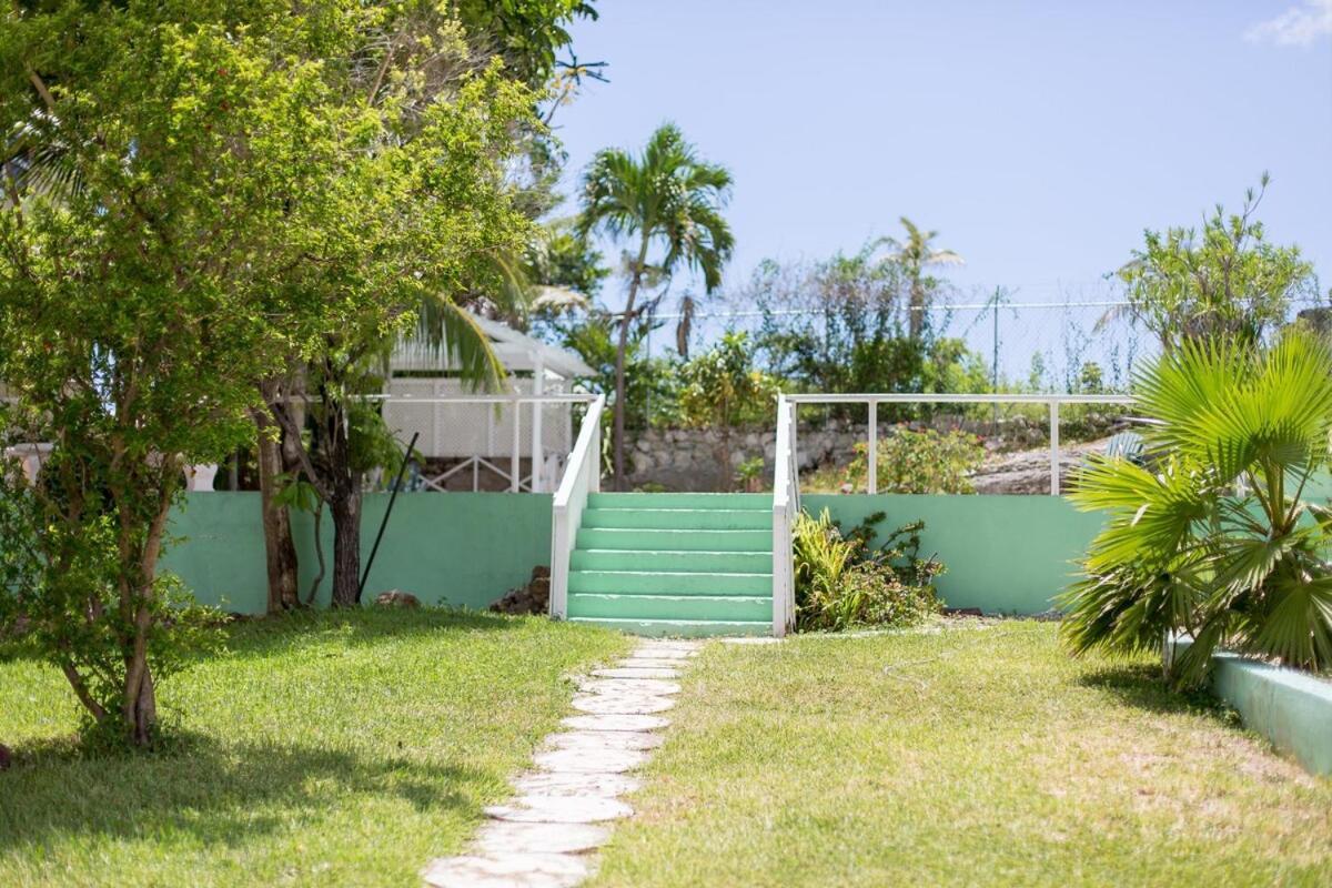 Holiday home Tangerine Sunsets Murcott Nassau